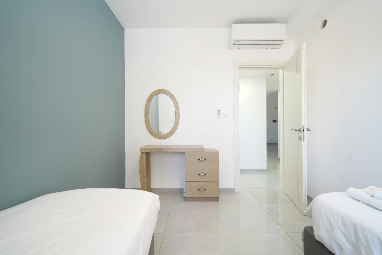 Ferienwohnung Maorissimo Tower Akkon Exterior foto