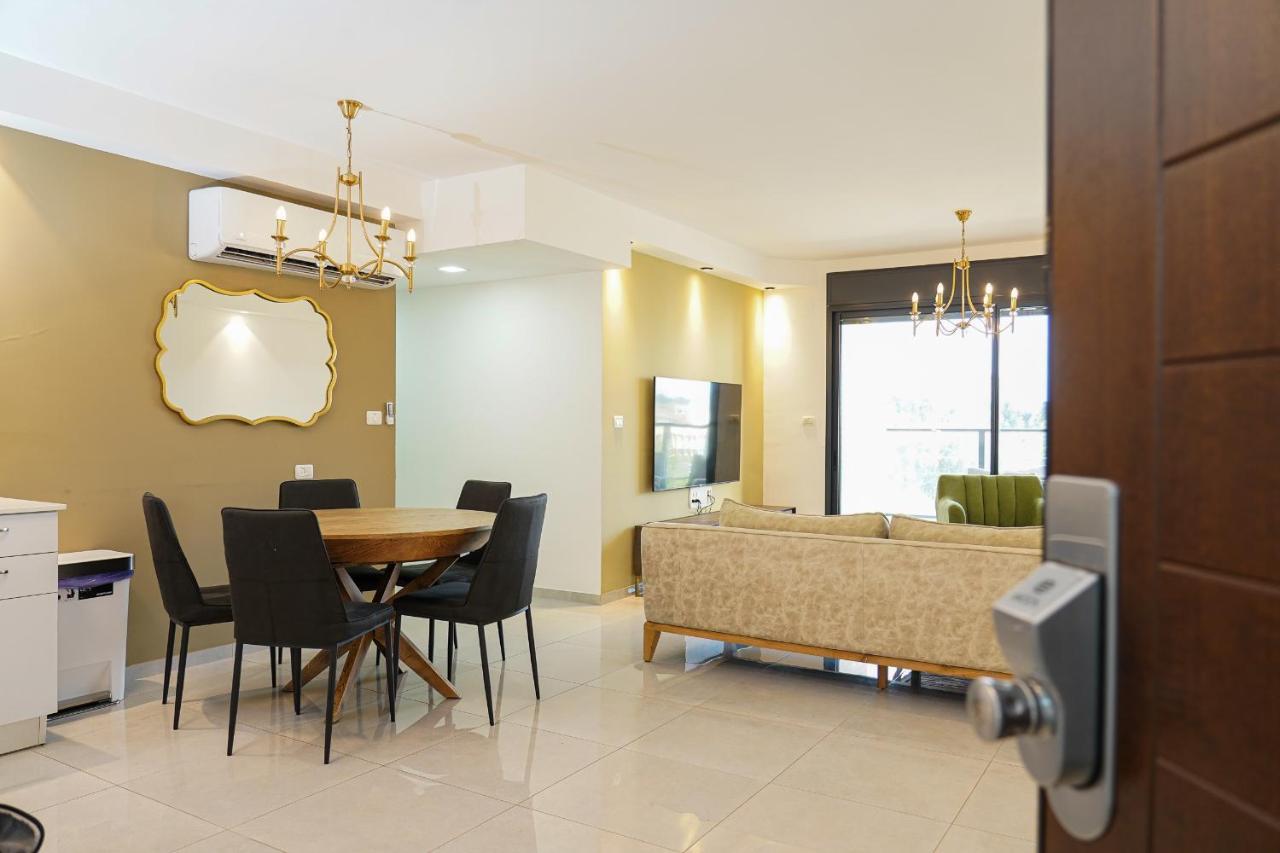 Ferienwohnung Maorissimo Tower Akkon Exterior foto
