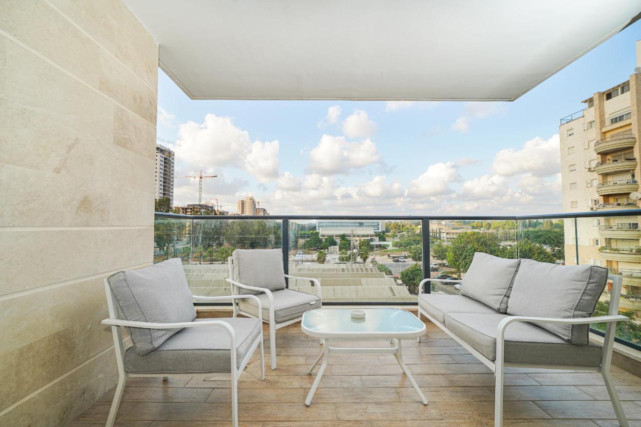 Ferienwohnung Maorissimo Tower Akkon Exterior foto