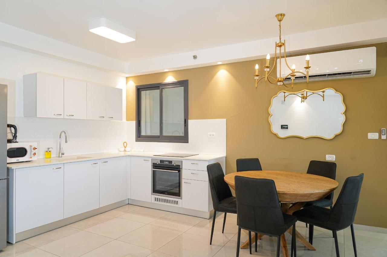 Ferienwohnung Maorissimo Tower Akkon Exterior foto